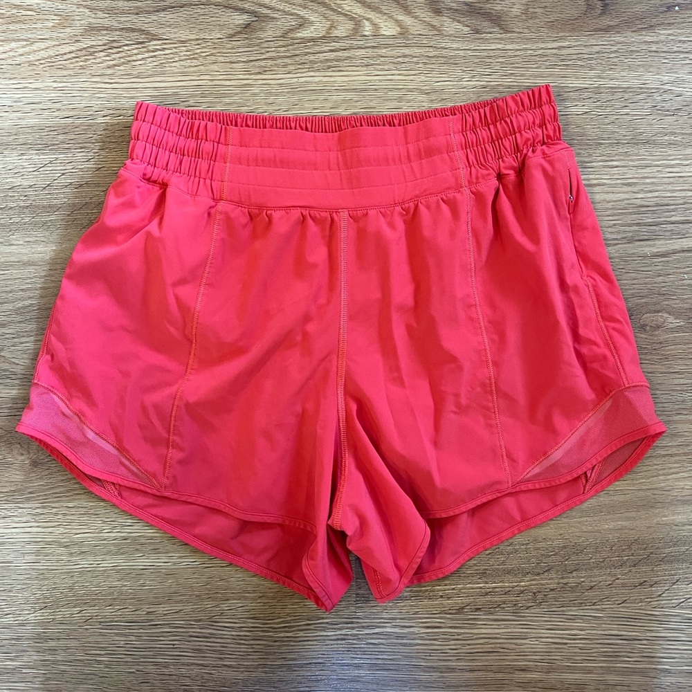 LULULEMON Hotty Hot 4” high rise shorts, size 8